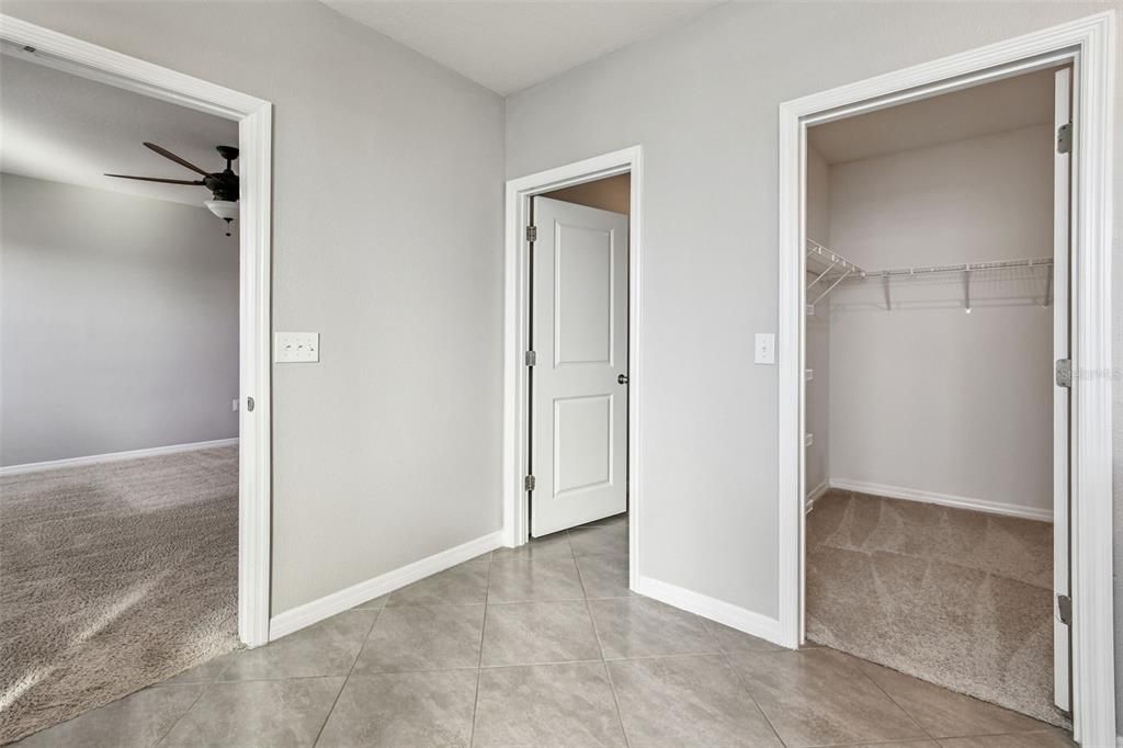 На продажу: $499,900 (4 спален, 3 ванн, 2756 Квадратных фут)