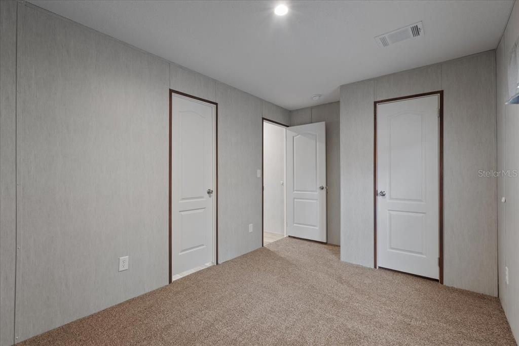 En Venta: $169,900 (2 camas, 2 baños, 960 Pies cuadrados)