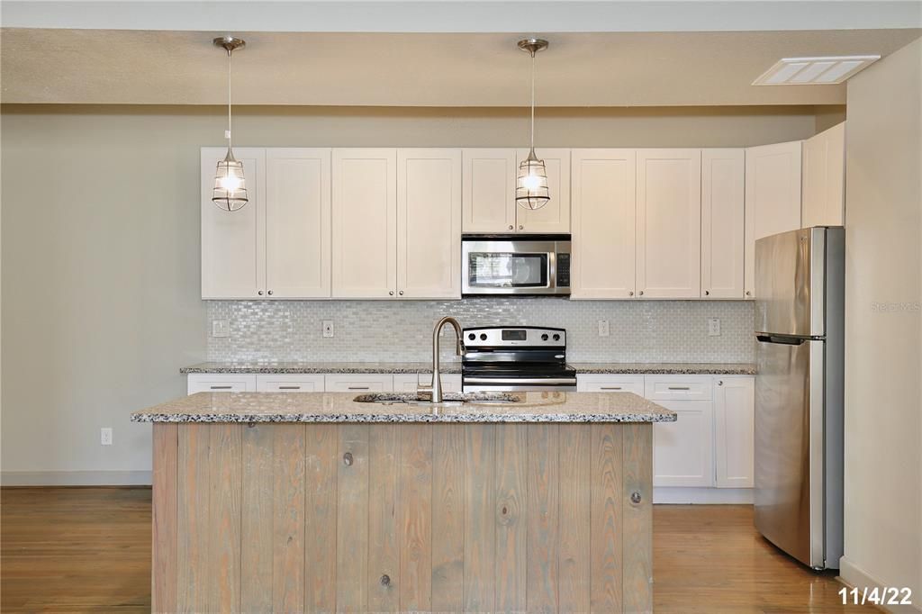 En Renta: $3,440 (4 camas, 4 baños, 2301 Pies cuadrados)