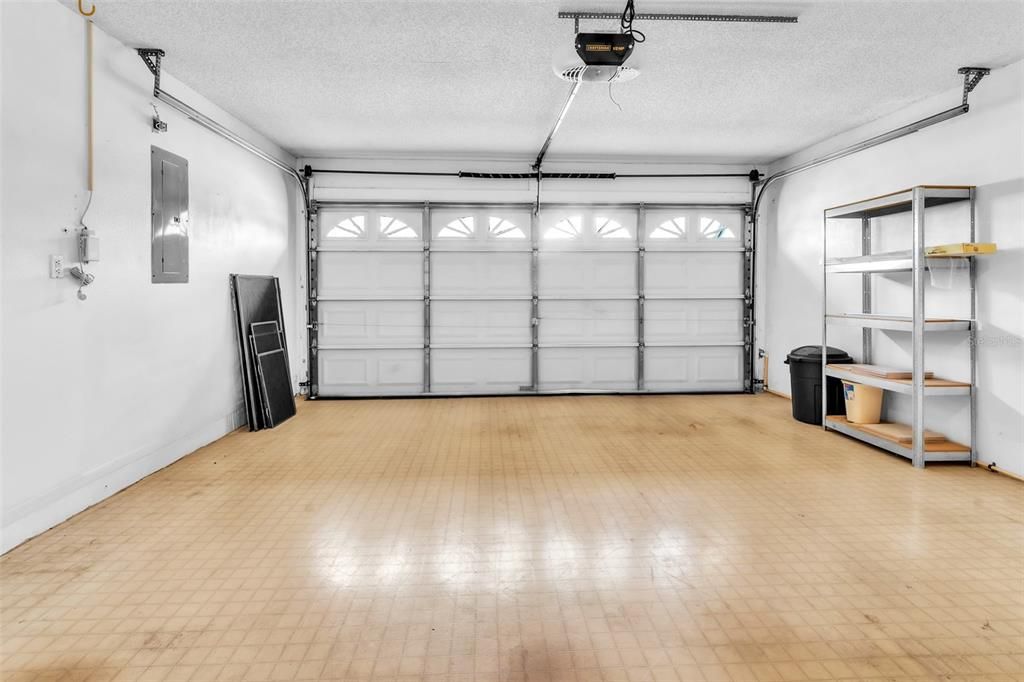 На продажу: $355,900 (3 спален, 2 ванн, 1659 Квадратных фут)