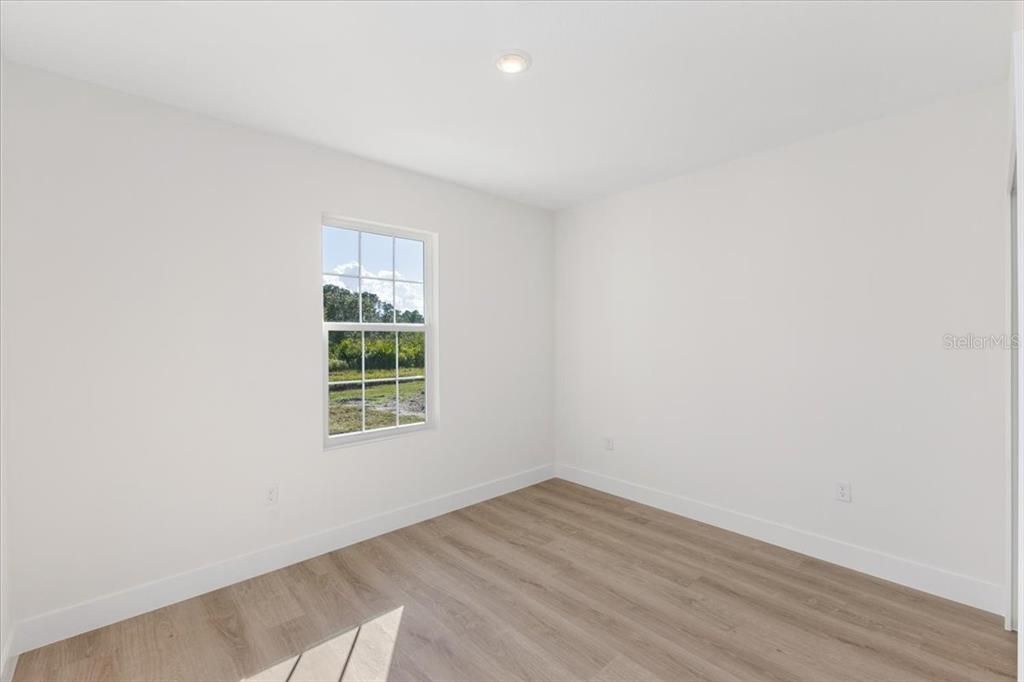 待售: $345,000 (3 贝兹, 2 浴室, 1446 平方英尺)