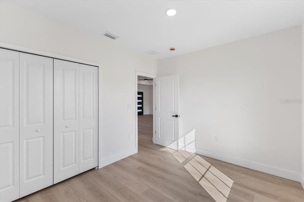 待售: $345,000 (3 贝兹, 2 浴室, 1446 平方英尺)