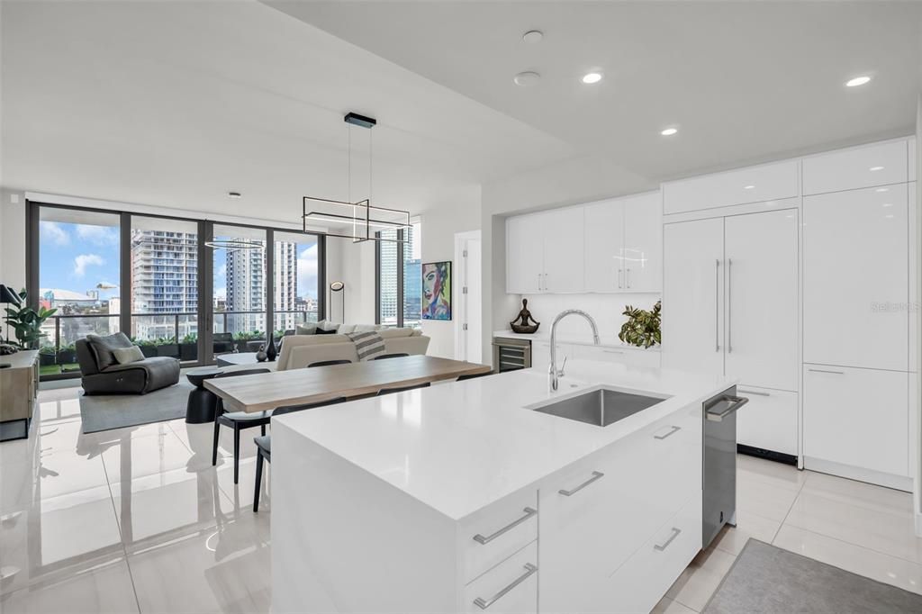 待售: $1,285,000 (2 贝兹, 2 浴室, 1663 平方英尺)