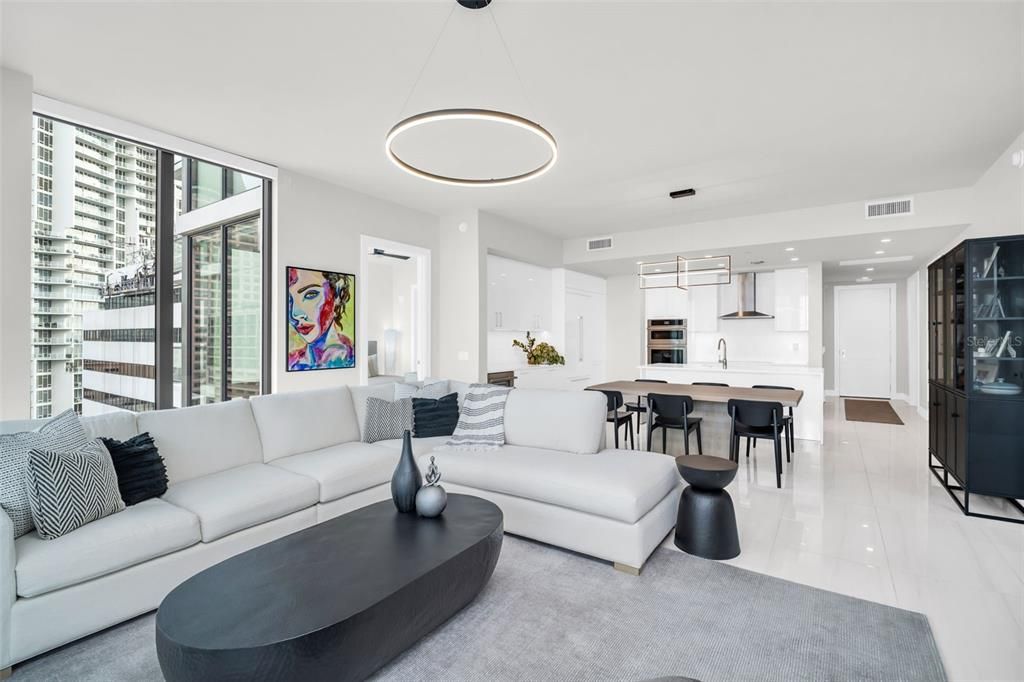 待售: $1,285,000 (2 贝兹, 2 浴室, 1663 平方英尺)