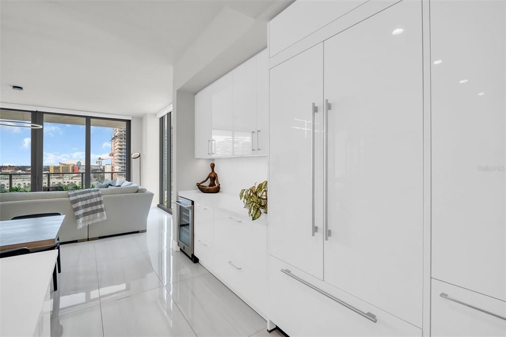 待售: $1,285,000 (2 贝兹, 2 浴室, 1663 平方英尺)