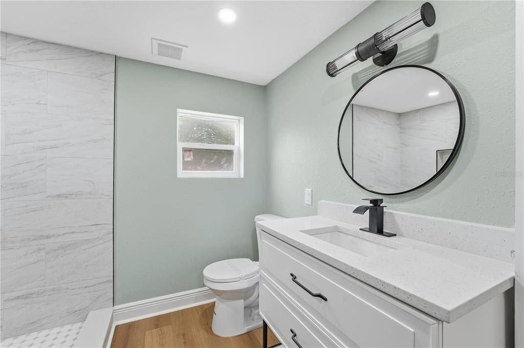 For Sale: $234,900 (3 beds, 2 baths, 1000 Square Feet)