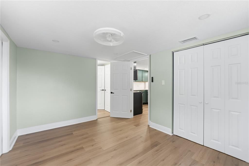 For Sale: $234,900 (3 beds, 2 baths, 1000 Square Feet)