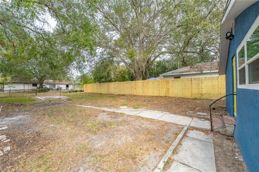 For Sale: $234,900 (3 beds, 2 baths, 1000 Square Feet)