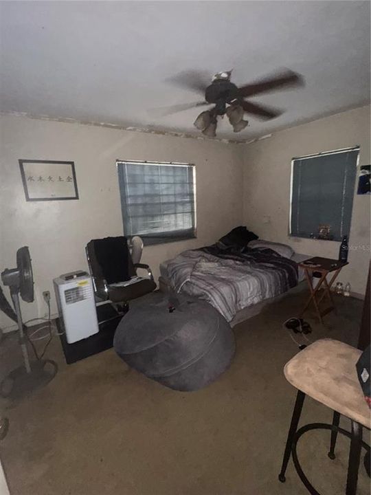 En Venta: $275,000 (3 camas, 2 baños, 1567 Pies cuadrados)