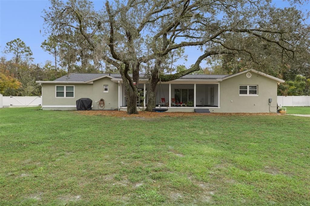 For Sale: $649,999 (3 beds, 3 baths, 2341 Square Feet)