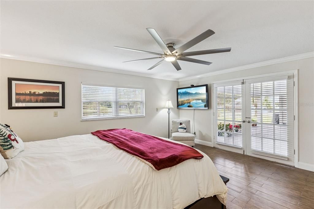 For Sale: $649,999 (3 beds, 3 baths, 2341 Square Feet)