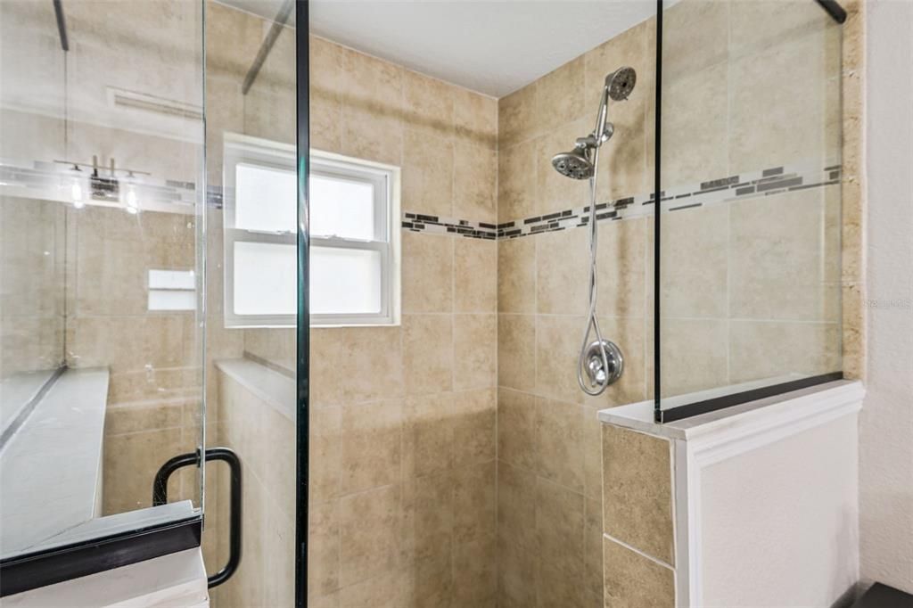 For Sale: $649,999 (3 beds, 3 baths, 2341 Square Feet)