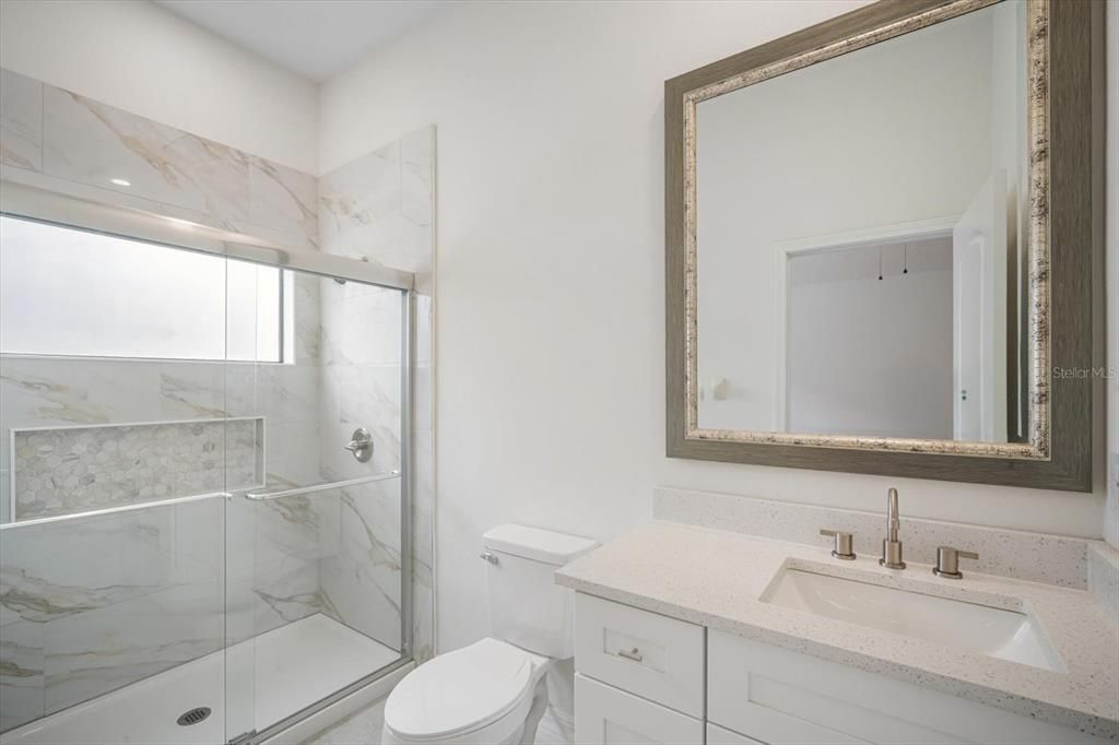 待售: $345,000 (3 贝兹, 2 浴室, 1383 平方英尺)