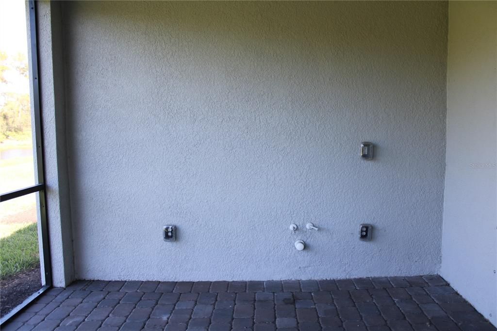 For Rent: $3,295 (5 beds, 3 baths, 2638 Square Feet)