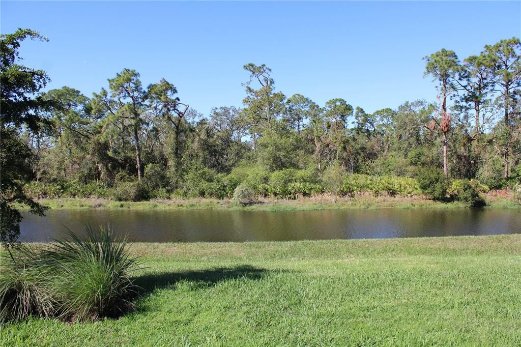 For Rent: $3,295 (5 beds, 3 baths, 2638 Square Feet)