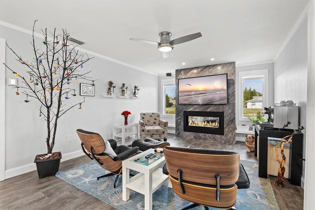 待售: $499,900 (3 贝兹, 2 浴室, 1705 平方英尺)