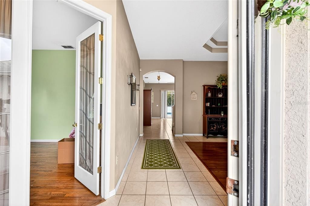 En Venta: $584,900 (4 camas, 4 baños, 3078 Pies cuadrados)