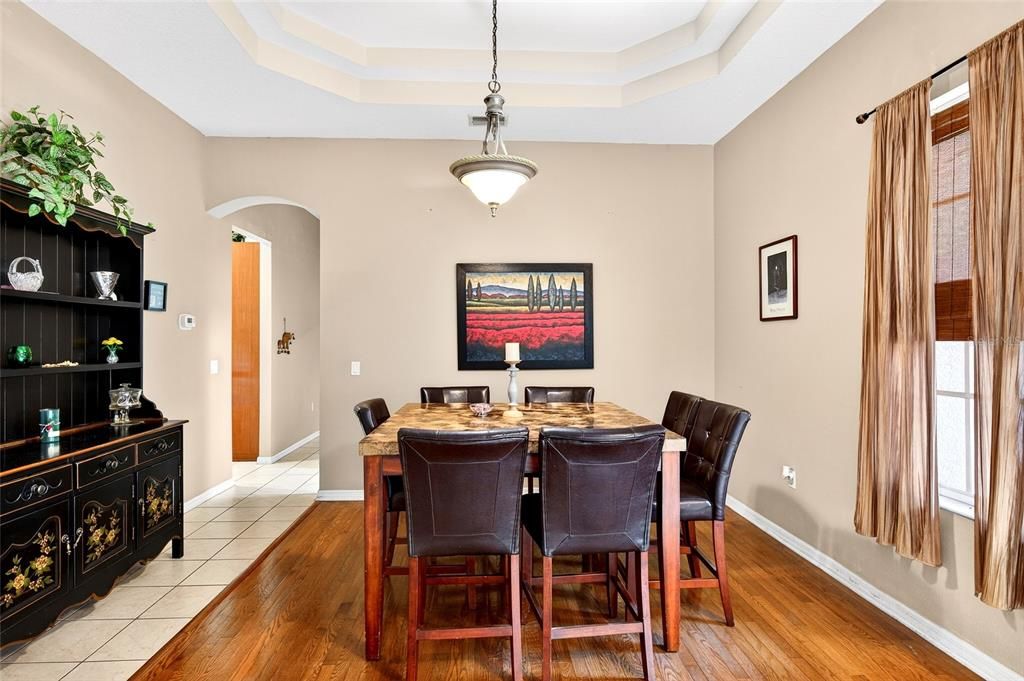 En Venta: $584,900 (4 camas, 4 baños, 3078 Pies cuadrados)