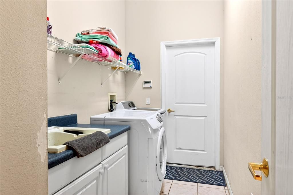 En Venta: $584,900 (4 camas, 4 baños, 3078 Pies cuadrados)