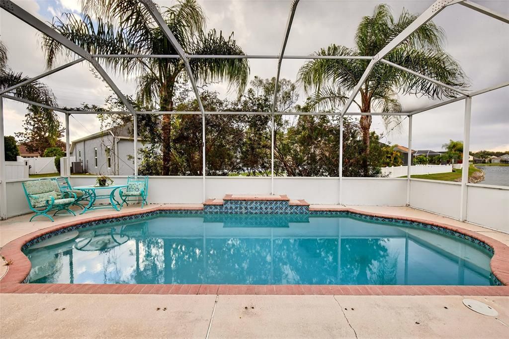 En Venta: $584,900 (4 camas, 4 baños, 3078 Pies cuadrados)