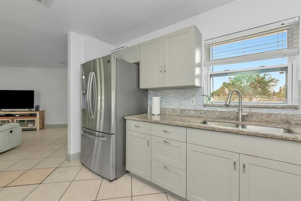 待售: $485,000 (3 贝兹, 2 浴室, 1243 平方英尺)