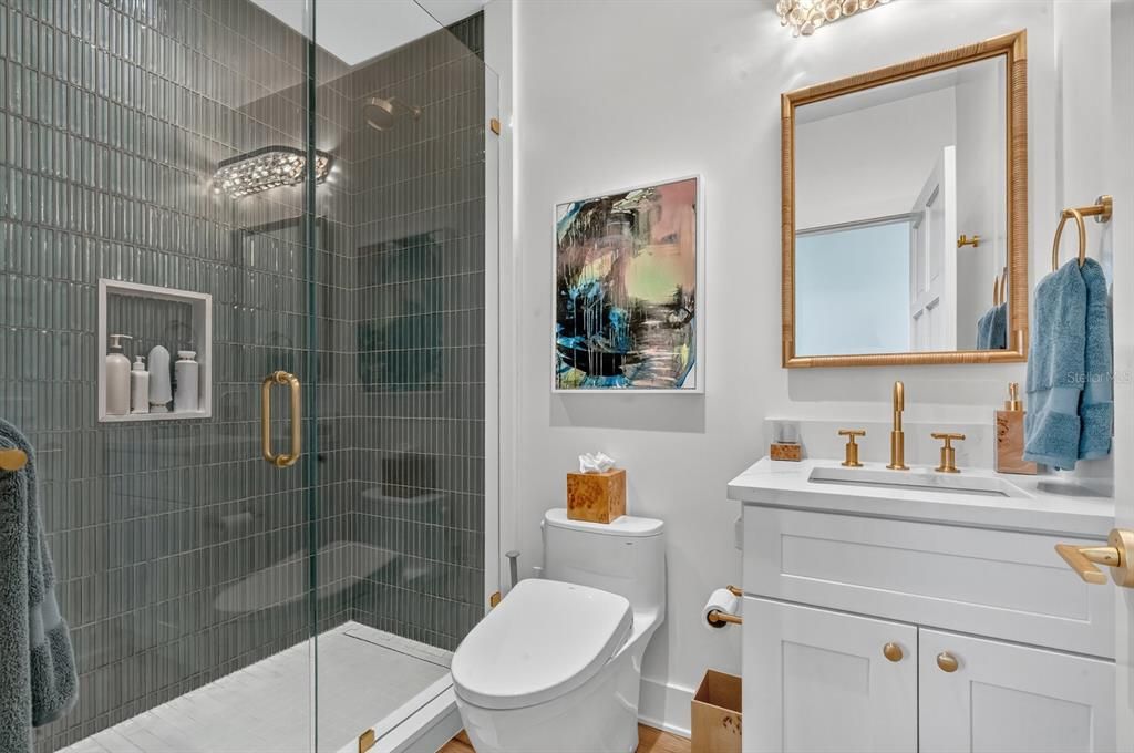 For Sale: $1,975,000 (3 beds, 3 baths, 2351 Square Feet)