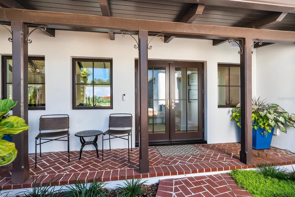 For Sale: $1,975,000 (3 beds, 3 baths, 2351 Square Feet)