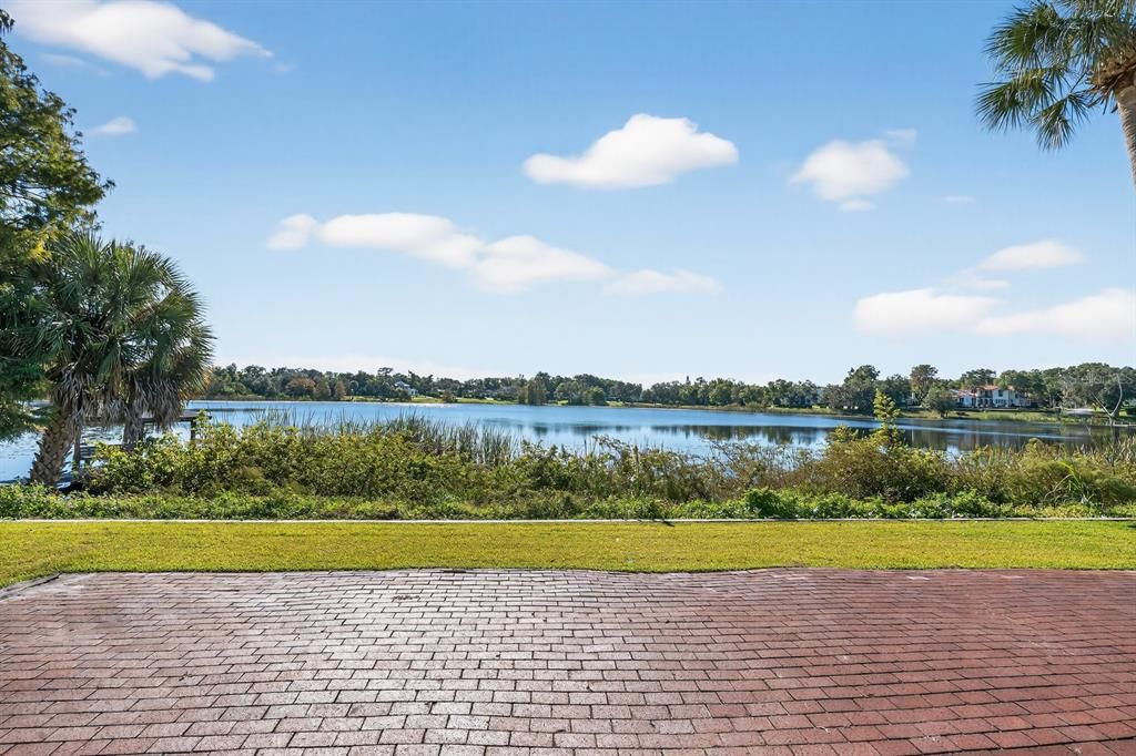 For Sale: $1,975,000 (3 beds, 3 baths, 2351 Square Feet)