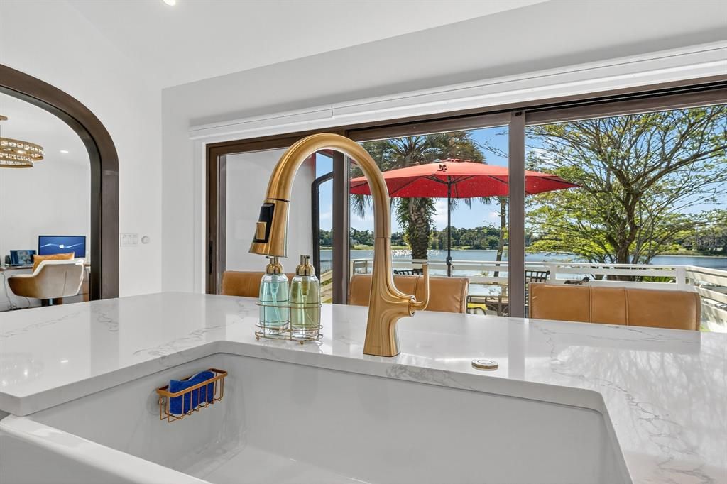 For Sale: $1,975,000 (3 beds, 3 baths, 2351 Square Feet)