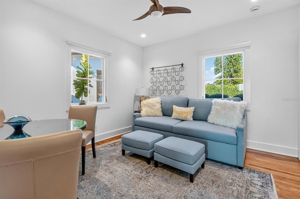 For Sale: $1,975,000 (3 beds, 3 baths, 2351 Square Feet)