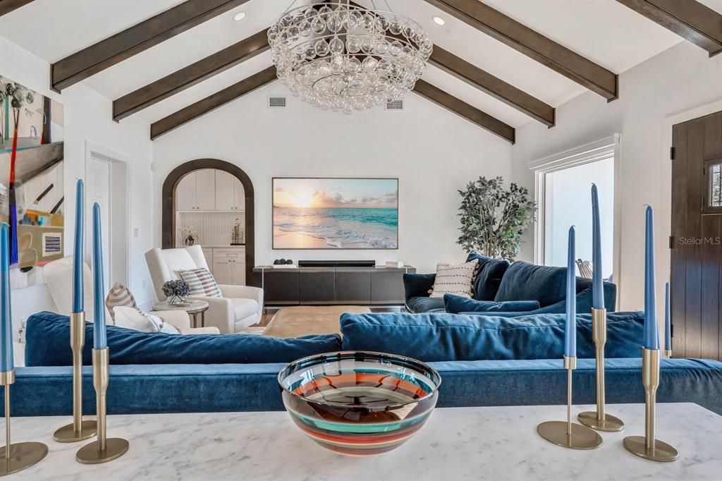 For Sale: $1,975,000 (3 beds, 3 baths, 2351 Square Feet)