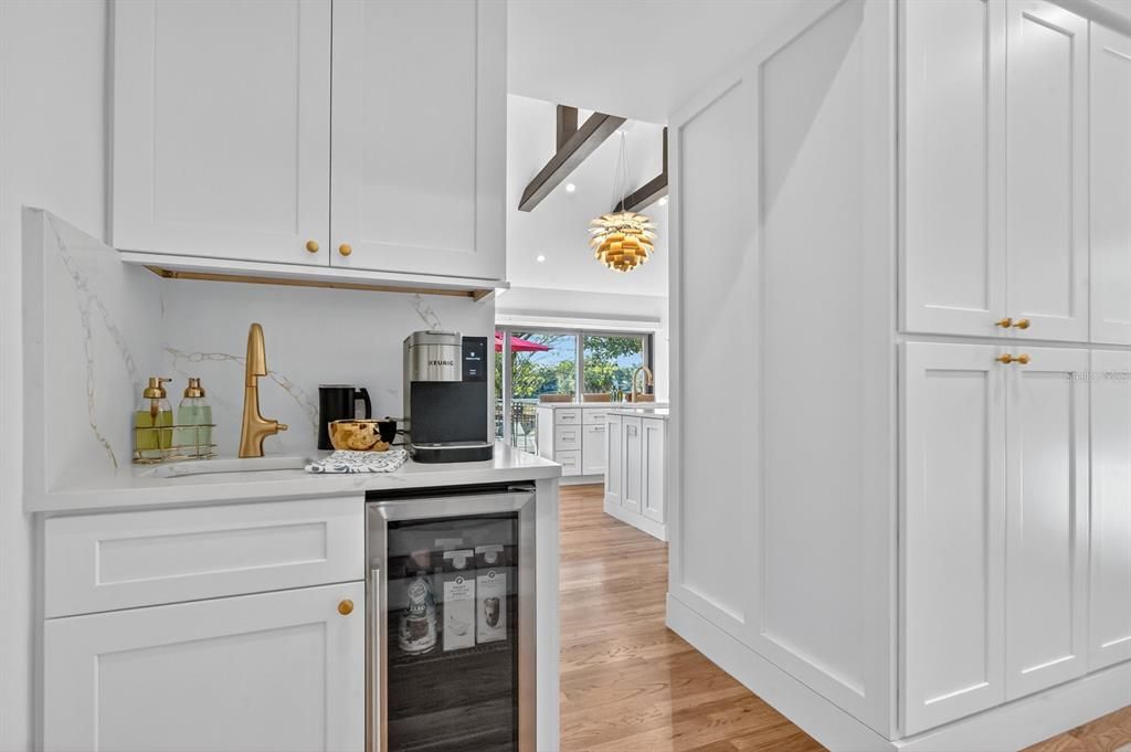 For Sale: $1,975,000 (3 beds, 3 baths, 2351 Square Feet)