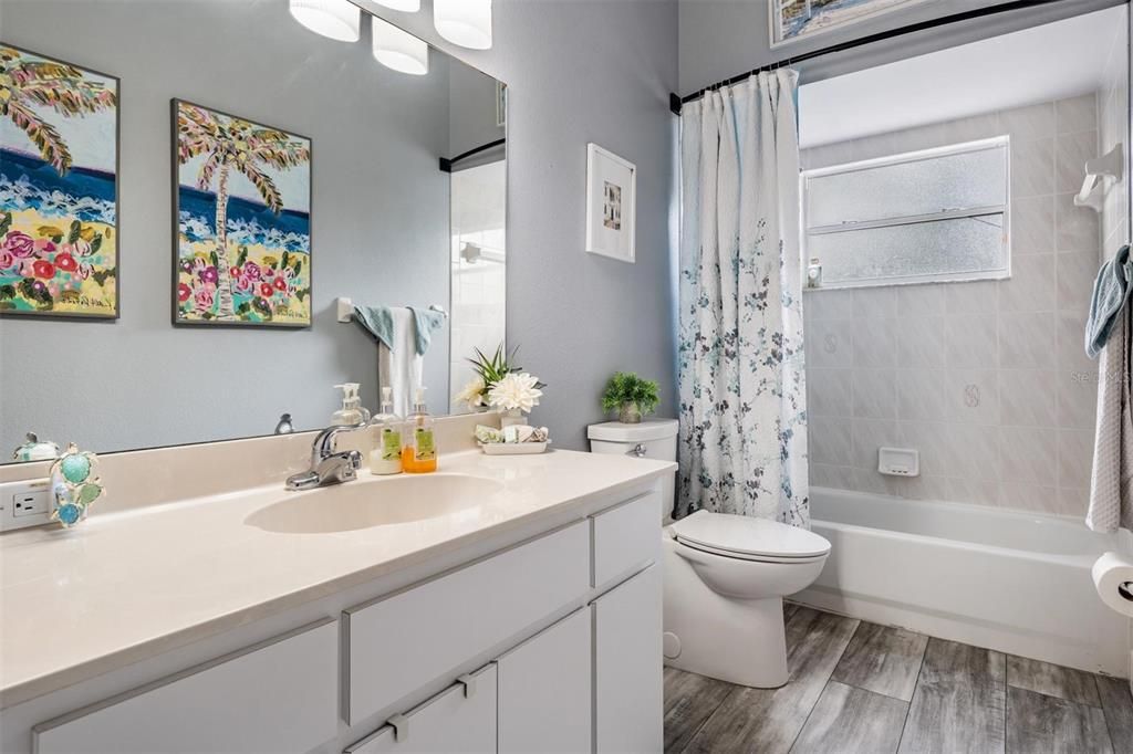 En Venta: $549,000 (3 camas, 2 baños, 2053 Pies cuadrados)