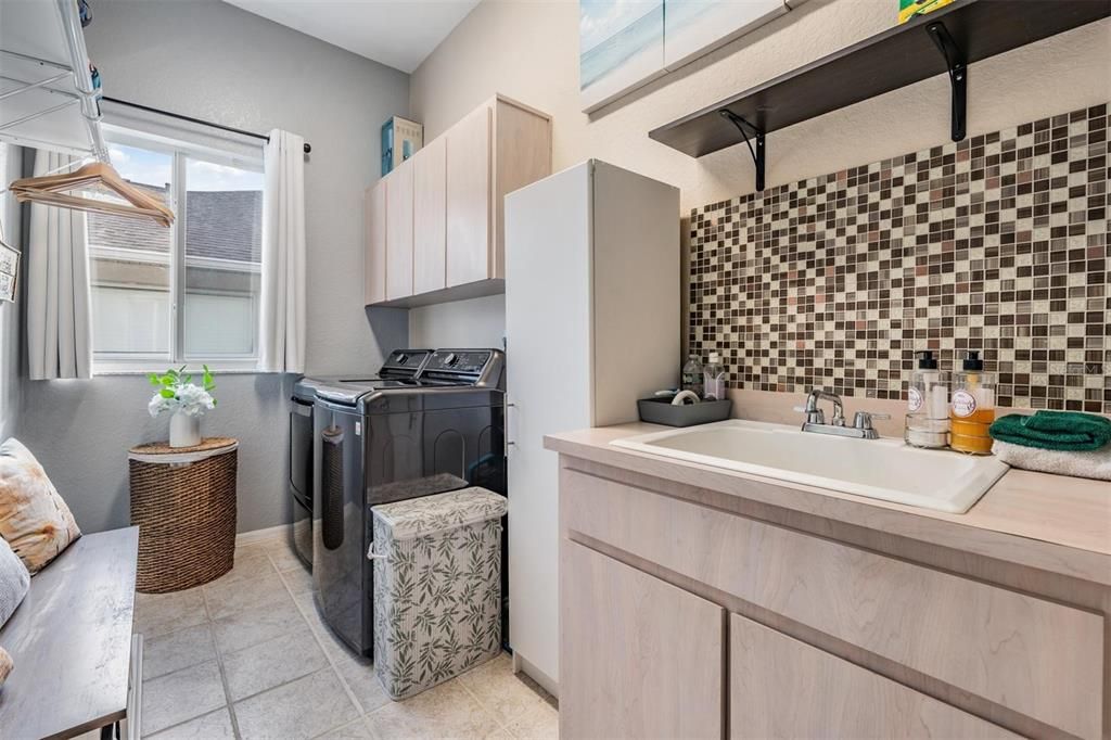 En Venta: $549,000 (3 camas, 2 baños, 2053 Pies cuadrados)