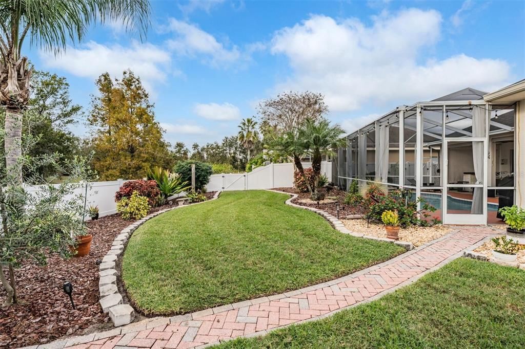 En Venta: $549,000 (3 camas, 2 baños, 2053 Pies cuadrados)