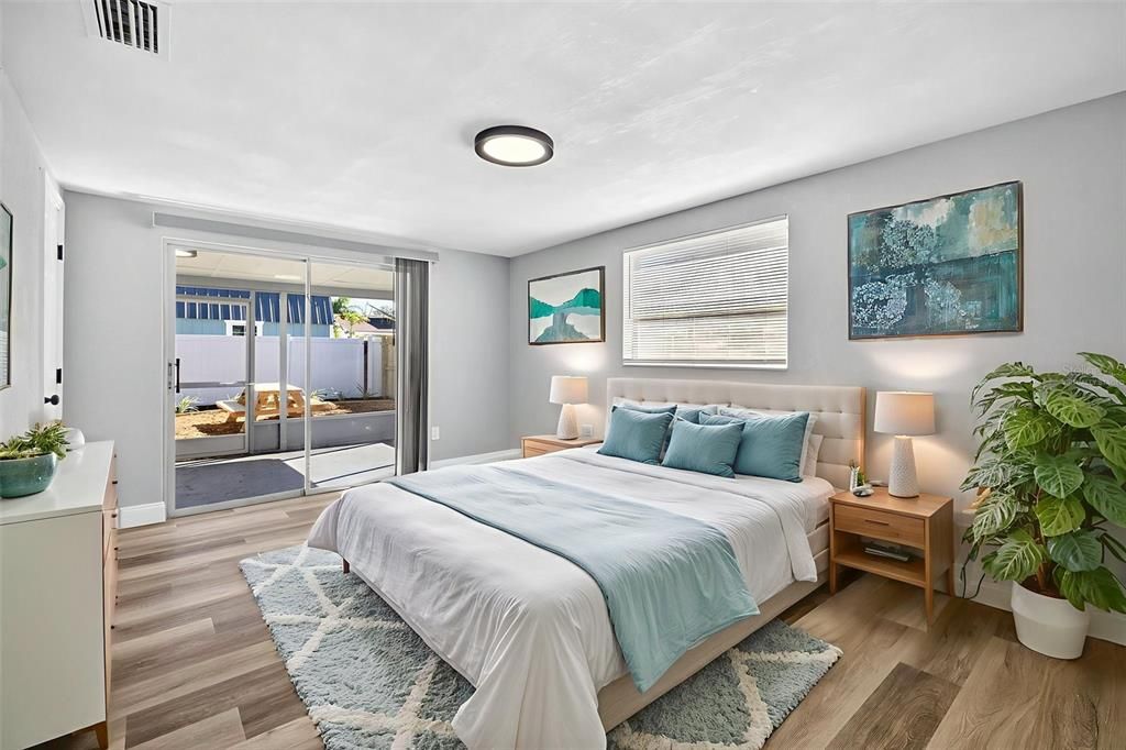 Active With Contract: $279,900 (3 beds, 2 baths, 1394 Square Feet)