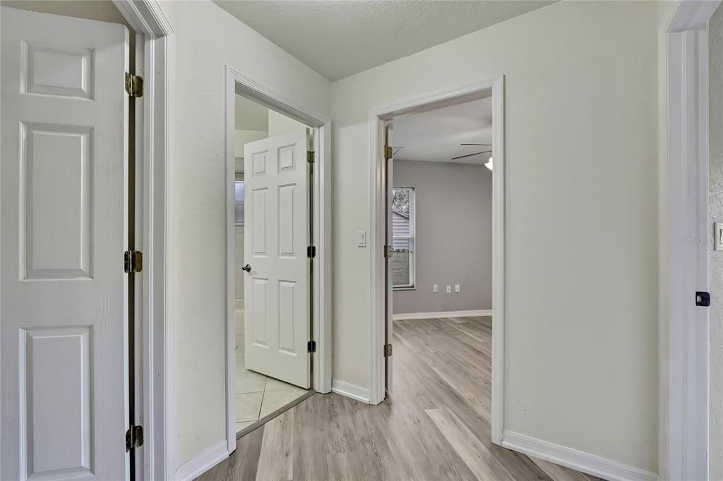 For Rent: $2,195 (3 beds, 3 baths, 1974 Square Feet)