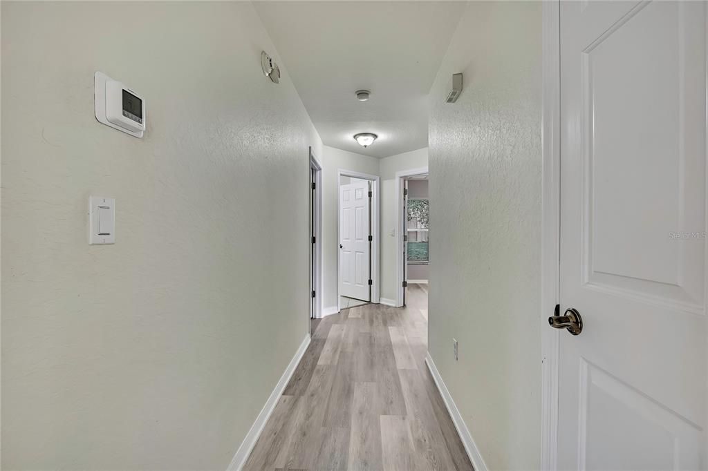 For Rent: $2,195 (3 beds, 3 baths, 1974 Square Feet)