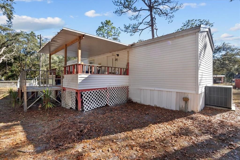 For Sale: $109,900 (2 beds, 1 baths, 784 Square Feet)