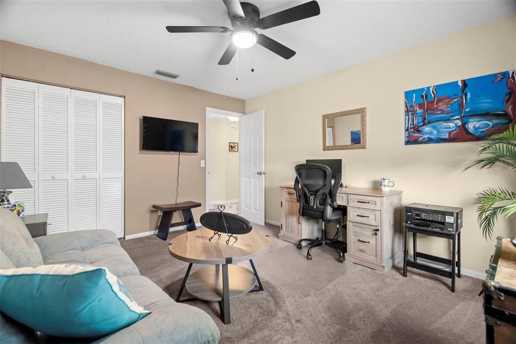 For Sale: $533,000 (3 beds, 2 baths, 1528 Square Feet)