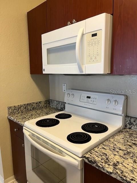 For Rent: $2,150 (2 beds, 2 baths, 1064 Square Feet)