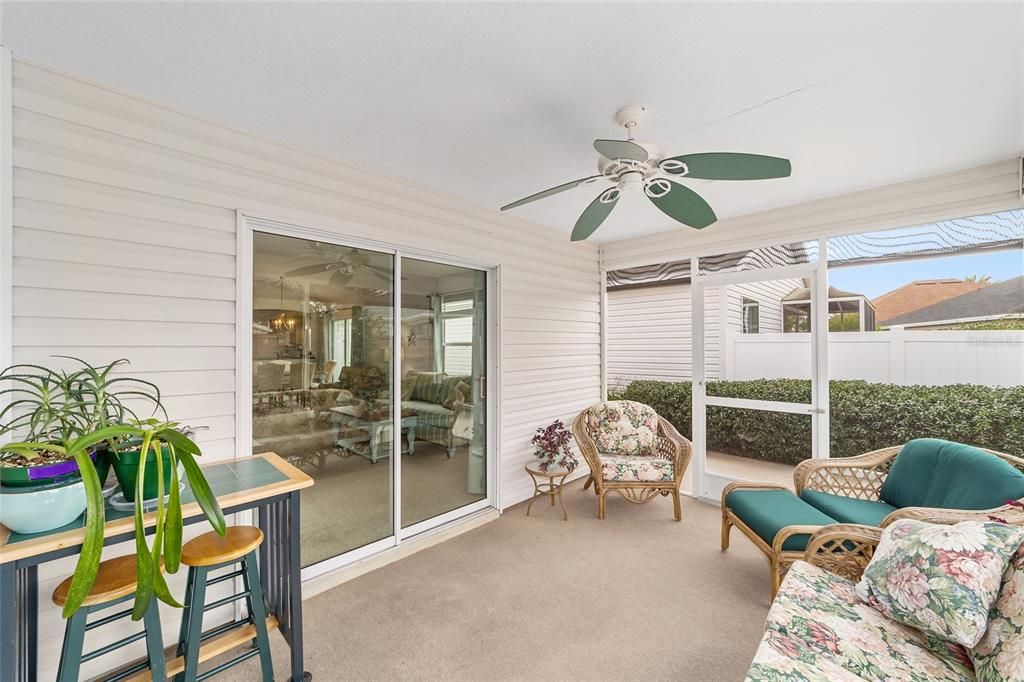 For Sale: $314,900 (2 beds, 2 baths, 1206 Square Feet)