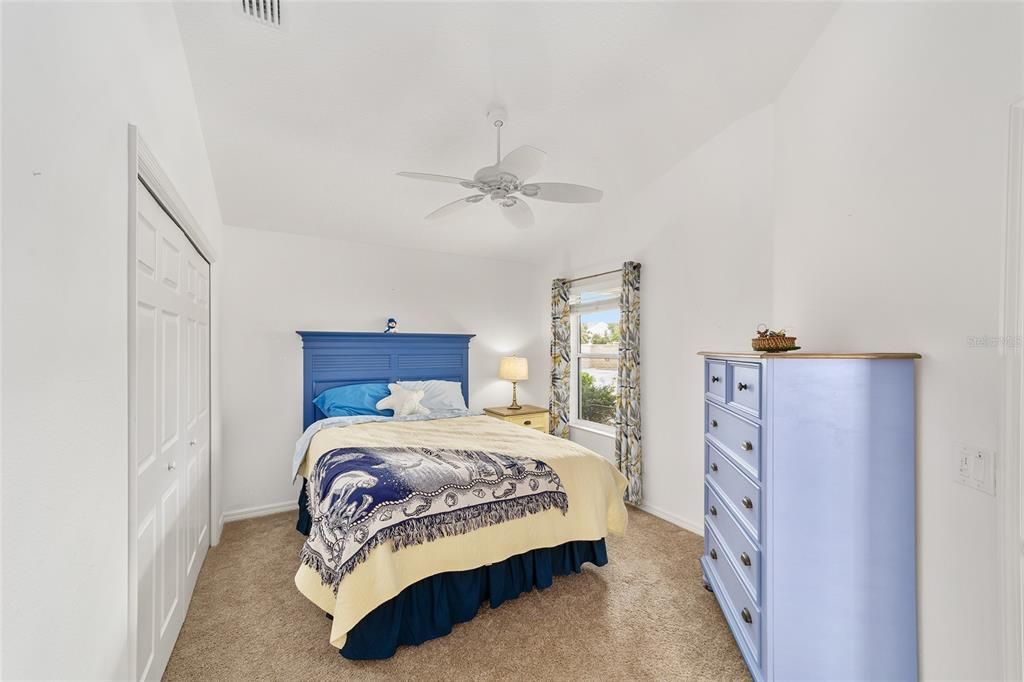 For Sale: $314,900 (2 beds, 2 baths, 1206 Square Feet)