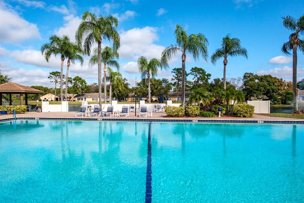 На продажу: $279,900 (2 спален, 2 ванн, 2001 Квадратных фут)