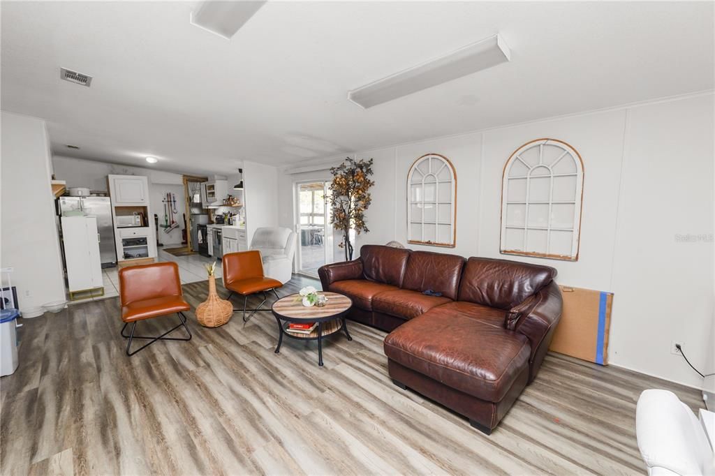 For Sale: $325,000 (4 beds, 2 baths, 2432 Square Feet)