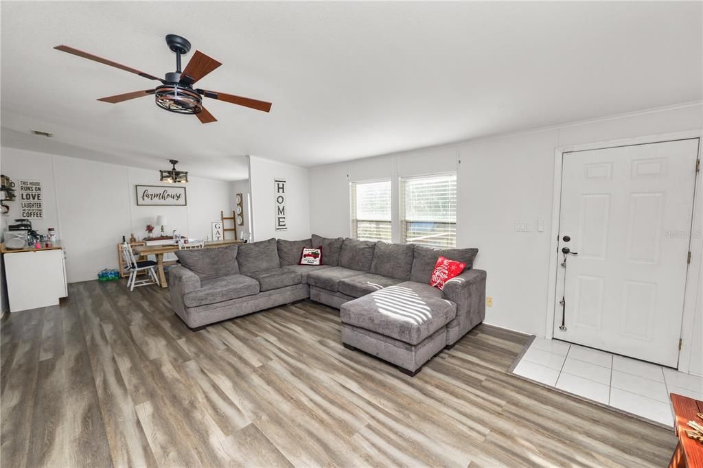 For Sale: $325,000 (4 beds, 2 baths, 2432 Square Feet)