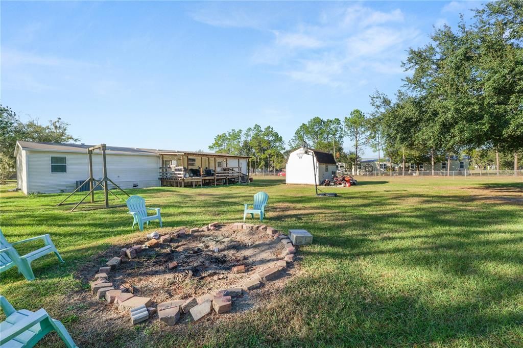 For Sale: $325,000 (4 beds, 2 baths, 2432 Square Feet)