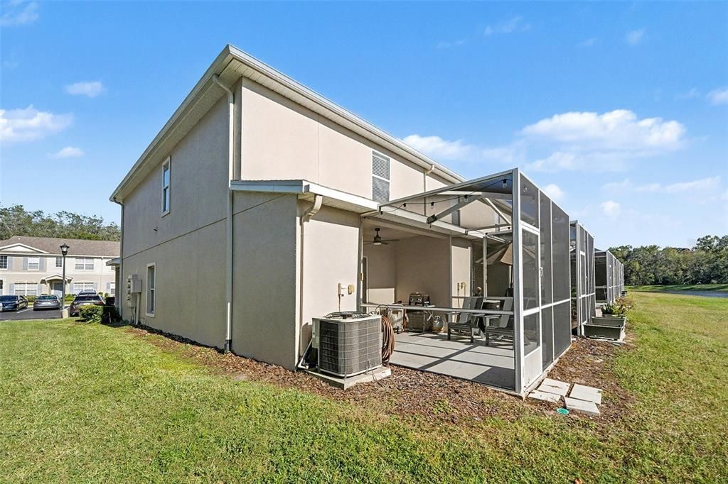 For Sale: $240,000 (2 beds, 2 baths, 1248 Square Feet)