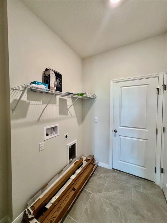 出租: $2,045 (3 贝兹, 2 浴室, 1844 平方英尺)