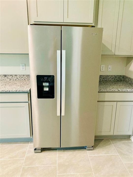 出租: $2,045 (3 贝兹, 2 浴室, 1844 平方英尺)